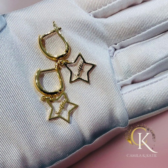 Swiftie Star  Earrings - Picture 2 of 4